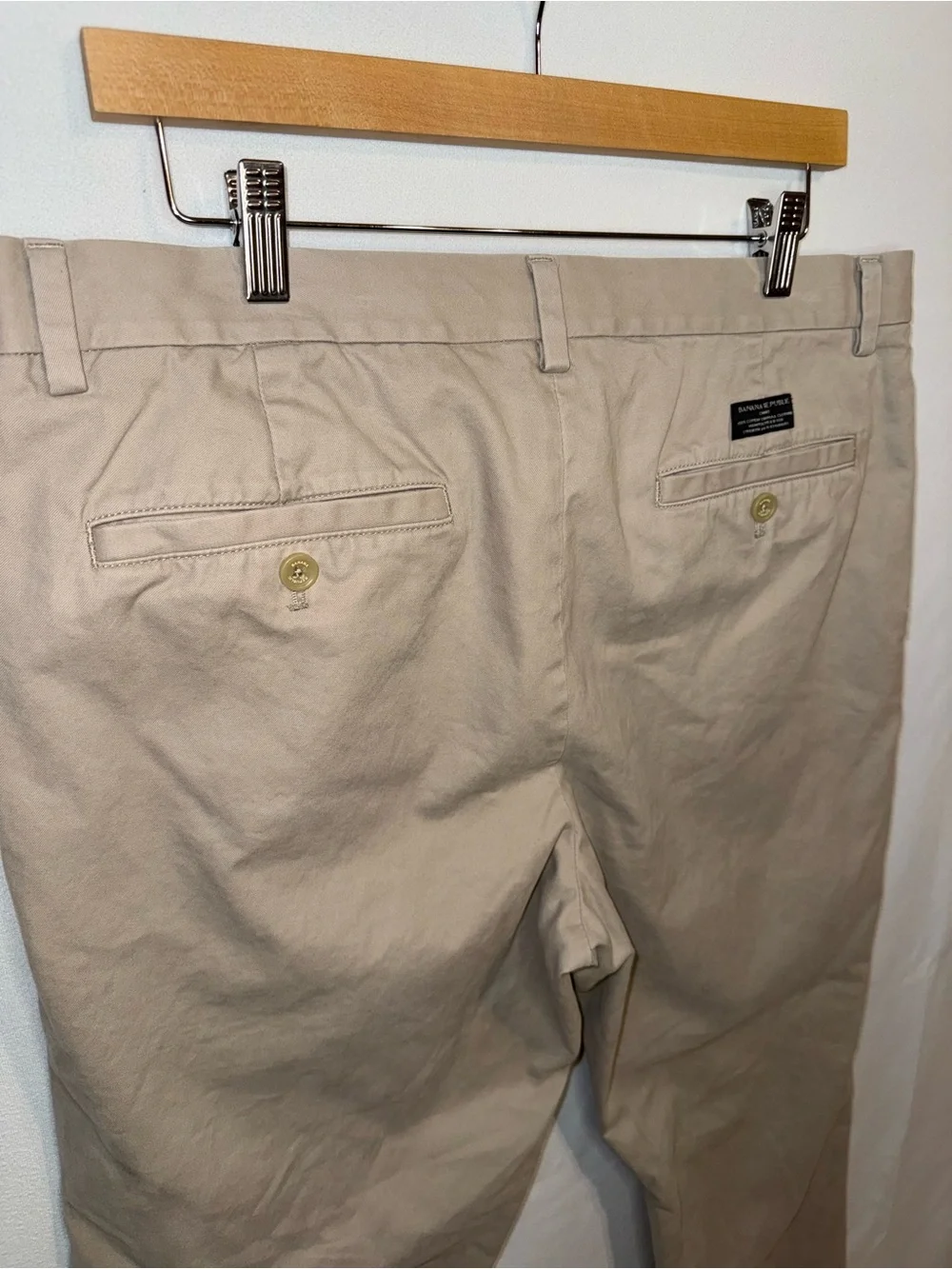 Banana Republic Men’s Aidan Chino Classic Fit Tan/Beige Pants Size 35x30 Cotton
